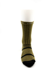 Load image into Gallery viewer, Green Combat Socks
